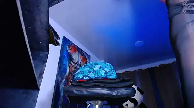 oodirty hellen online show from February 28, 2025, 4:43 am