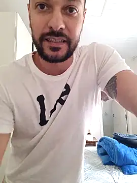 dancaEstrip online show from September 18, 2025, 7:50 pm