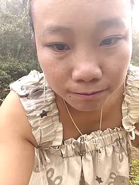 Snapshot of liu-liusexy chatting on April 3, 2026, 1:23 am liu-liusexy online show from April 3, 2026, 1:23 am