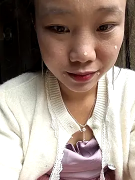 Snapshot of liu-liusexy chatting on April 5, 2026, 2:18 am liu-liusexy online show from April 5, 2026, 2:18 am