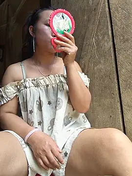 Snapshot of liu-liusexy chatting on May 13, 2026, 7:59 am liu-liusexy online show from May 13, 2026, 7:59 am