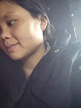 Snapshot of omiu-baby chatting on February 12, 2026, 2:00 am omiu-baby online show from February 12, 2026, 2:00 am