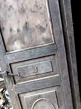 Snapshot of omiu-baby chatting on November 16, 2025, 9:25 am omiu-baby online show from November 16, 2025, 9:25 am