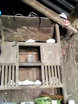 Snapshot of omiu-baby chatting on April 9, 2026, 2:13 am omiu-baby online show from April 9, 2026, 2:13 am