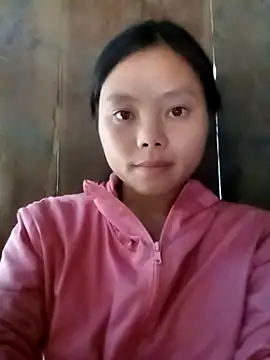 Snapshot of omiu-baby chatting on October 5, 2025, 2:35 am omiu-baby online show from October 5, 2025, 2:35 am