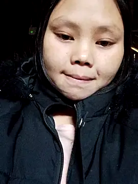 Snapshot of omiu-baby chatting on March 19, 2026, 1:49 am omiu-baby online show from March 19, 2026, 1:49 am