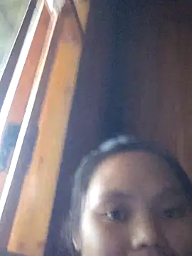 Snapshot of omiu-baby chatting on October 24, 2025, 1:26 am omiu-baby online show from October 24, 2025, 1:26 am