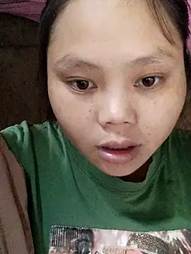 Snapshot of omiu-baby chatting on February 23, 2026, 2:24 am omiu-baby online show from February 23, 2026, 2:24 am