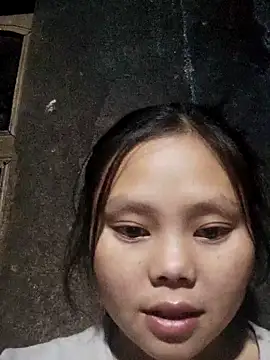 Snapshot of omiu-baby chatting on November 27, 2025, 12:38 pm omiu-baby online show from November 27, 2025, 12:38 pm