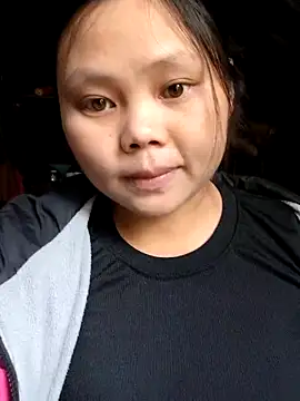 Snapshot of omiu-baby chatting on March 27, 2026, 1:25 am omiu-baby online show from March 27, 2026, 1:25 am