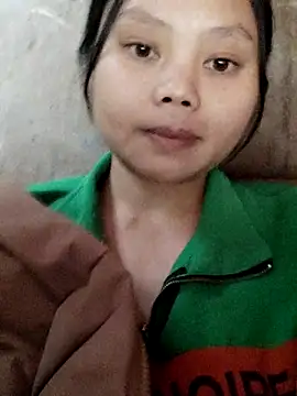 Snapshot of omiu-baby chatting on December 18, 2025, 1:11 am omiu-baby online show from December 18, 2025, 1:11 am