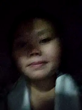 Snapshot of omiu-baby chatting on December 2, 2025, 12:07 pm omiu-baby online show from December 2, 2025, 12:07 pm