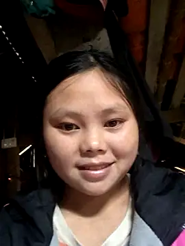 Snapshot of omiu-baby chatting on March 29, 2026, 2:46 am omiu-baby online show from March 29, 2026, 2:46 am