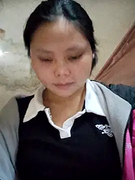 Snapshot of omiu-baby chatting on March 31, 2026, 2:35 am omiu-baby online show from March 31, 2026, 2:35 am