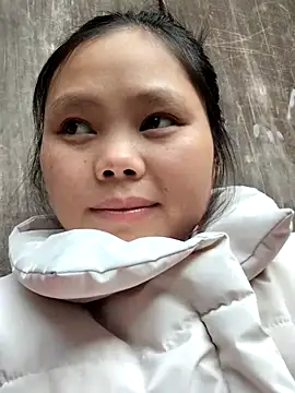 Snapshot of omiu-baby chatting on January 12, 2026, 2:18 am omiu-baby online show from January 12, 2026, 2:18 am