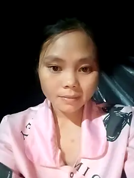 Snapshot of omiu-baby chatting on October 7, 2025, 12:39 pm omiu-baby online show from October 7, 2025, 12:39 pm