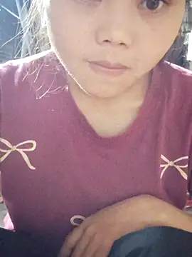 Snapshot of omiu-baby chatting on July 24, 2026, 12:06 am omiu-baby online show from July 24, 2026, 12:06 am