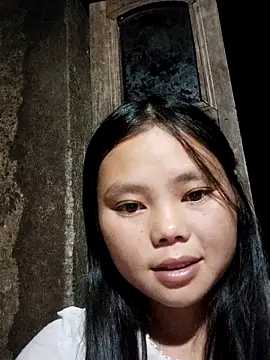 Snapshot of omiu-baby chatting on October 16, 2025, 9:12 pm omiu-baby online show from October 16, 2025, 9:12 pm