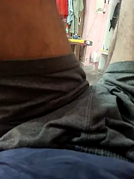 Snapshot of Deshi_hot_boy chatting on September 19, 2025, 4:05 am Deshi hot boy online show from September 19, 2025, 4:05 am