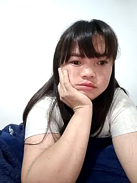 AnHa19 online show from April 4, 2026, 11:11 pm