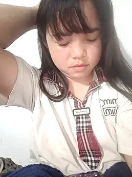 AnHa19 online show from March 29, 2026, 9:49 pm