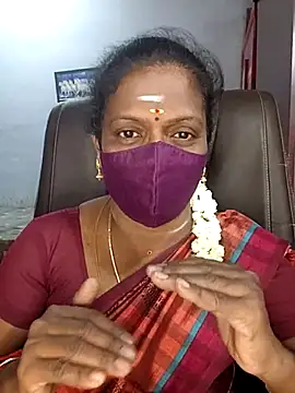 Snapshot of umashreetamil chatting on March 29, 2026, 3:08 am umashreetamil online show from March 29, 2026, 3:08 am