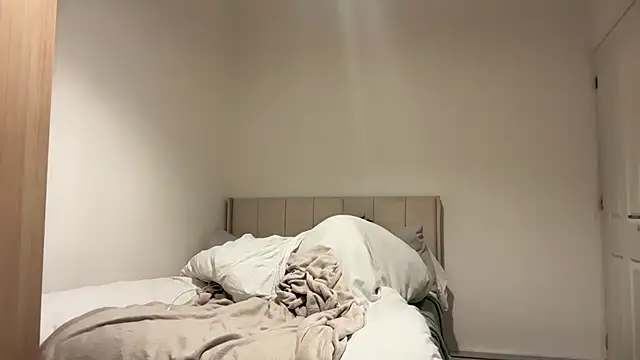 Snapshot of Goddesssxx chatting on September 27, 2025, 7:42 pm Goddesssxx online show from September 27, 2025, 7:42 pm