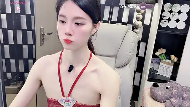 Snapshot of Yueyue-MM chatting on May 22, 2026, 2:37 pm Yueyue-MM online show from May 22, 2026, 2:37 pm
