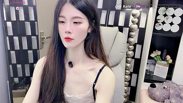 Snapshot of Yueyue-MM chatting on May 18, 2026, 1:06 am Yueyue-MM online show from May 18, 2026, 1:06 am