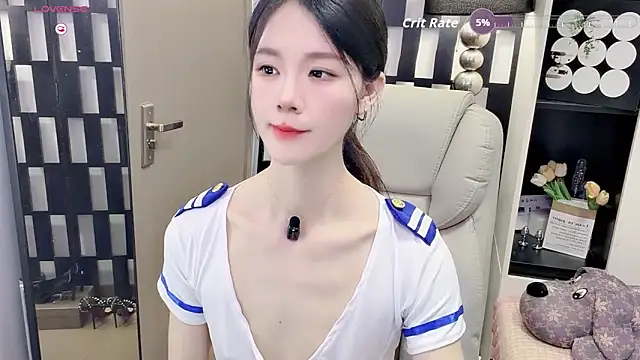 Snapshot of Yueyue-MM chatting on May 21, 2026, 2:20 am Yueyue-MM online show from May 21, 2026, 2:20 am