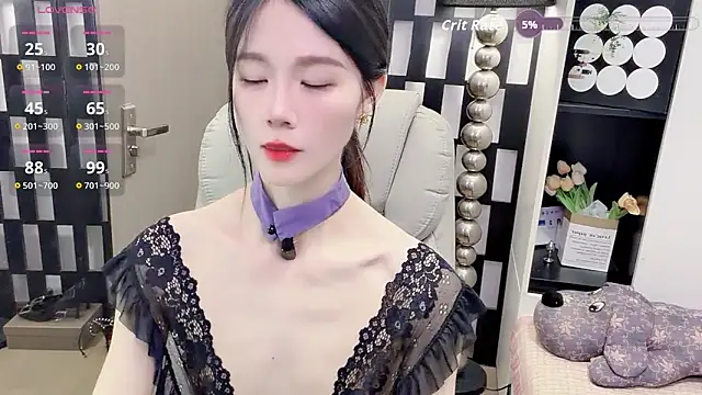 Snapshot of Yueyue-MM chatting on May 6, 2026, 1:42 am Yueyue-MM online show from May 6, 2026, 1:42 am
