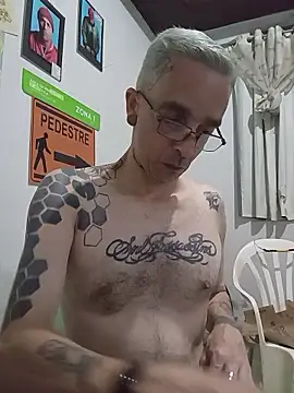 dinho carioca online show from January 11, 2026, 1:34 am