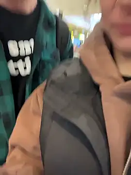 d3luluxx online show from December 16, 2025, 8:13 pm