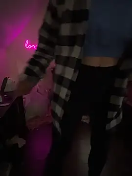 d3luluxx online show from November 29, 2025, 11:05 pm