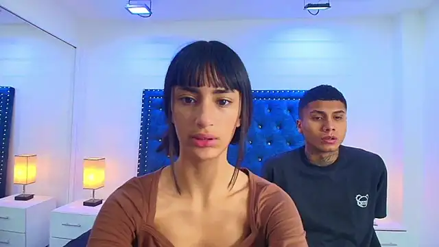 Snapshot of Damian_and_roxanne chatting on September 12, 2025, 12:27 pm Damian and roxanne online show from September 12, 2025, 12:27 pm