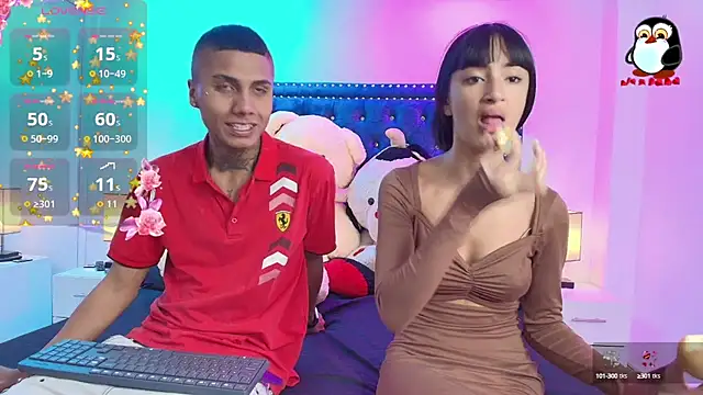 Snapshot of Damian_and_roxanne chatting on September 25, 2025, 12:33 pm Damian and roxanne online show from September 25, 2025, 12:33 pm