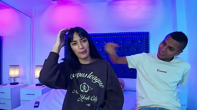 Damian and roxanne online show from March 21, 2026, 12:42 pm