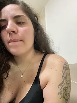 napoletanacagna online show from February 16, 2026, 7:56 pm