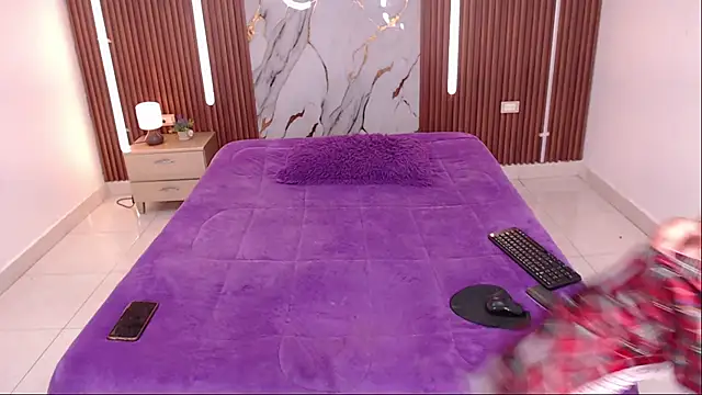 Snapshot of shena_nomy1 chatting on December 14, 2025, 8:25 pm shena nomy1 online show from December 14, 2025, 8:25 pm