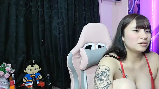 Zulema R1 online show from February 16, 2026, 1:26 am