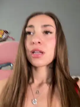 alicewonder 8 online show from April 1, 2026, 8:48 am