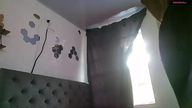 Snapshot of g0lden_boss chatting on November 15, 2025, 1:37 pm g0lden boss online show from November 15, 2025, 1:37 pm