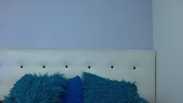 Snapshot of Kate_Gale chatting on September 21, 2025, 1:27 pm Kate Gale online show from September 21, 2025, 1:27 pm