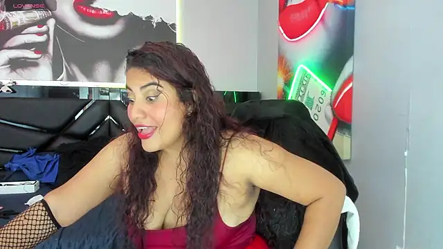 Sara Bdsm  online show from February 25, 2026, 3:40 am