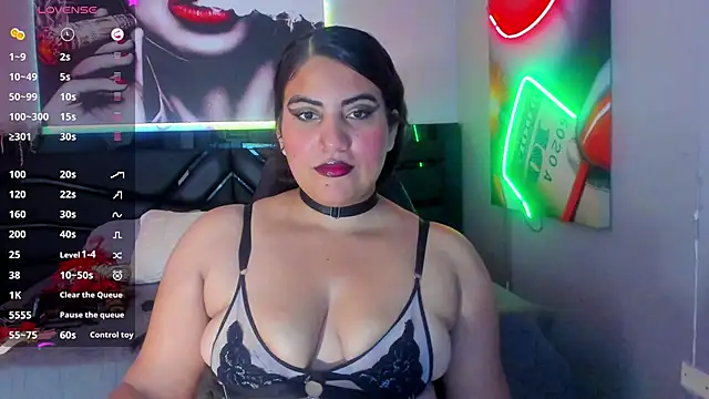 Sara Bdsm  online show from April 7, 2026, 2:41 pm