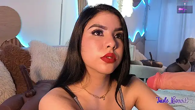 jade bonett online show from February 10, 2026, 12:04 pm