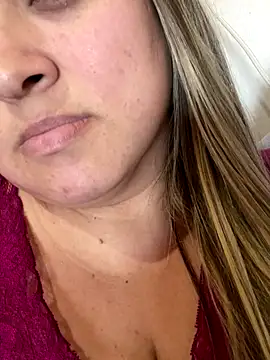 bruna438 online show from September 25, 2025, 6:58 pm