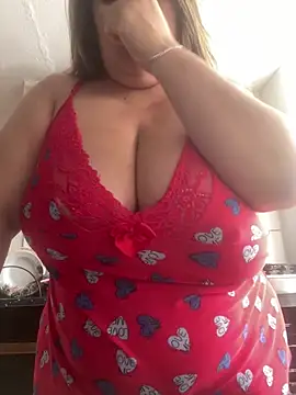 Snapshot of bruna438 chatting on May 24, 2026, 1:00 pm bruna438 online show from May 24, 2026, 1:00 pm