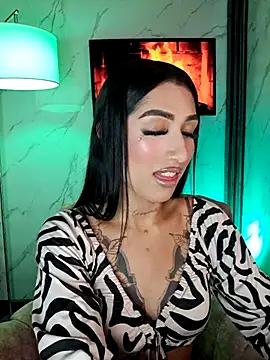 Snapshot of _Denisse444 chatting on March 21, 2026, 9:51 pm Denisse444 online show from March 21, 2026, 9:51 pm