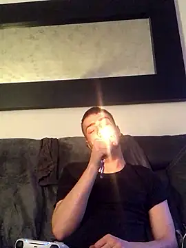 Snapshot of jaycoy22 chatting on February 11, 2026, 6:52 pm jaycoy22 online show from February 11, 2026, 6:52 pm